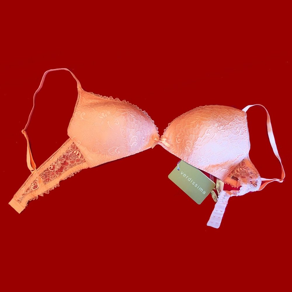 NWT - Verdissima, Italy 38B padded triangle bra - PEACH